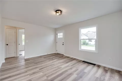 738 Rodgers Dr, Springfield, OH 45503 photo 5