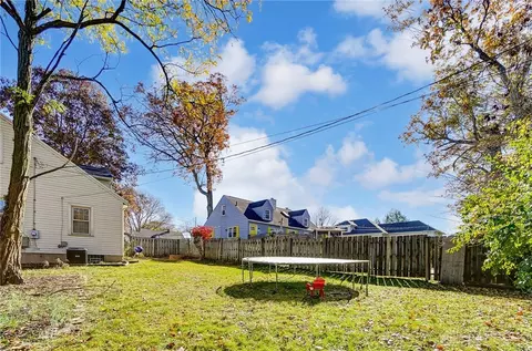 605 S Tanglewood Dr, Springfield, OH 45504 photo 38