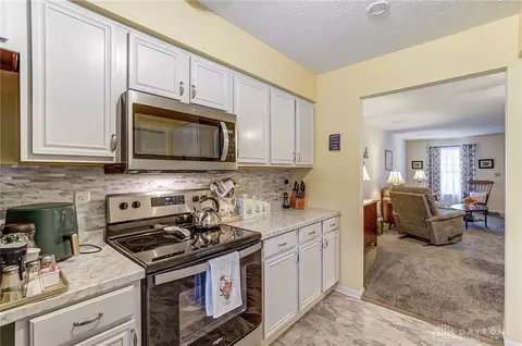 Kitchen - 4768 Cornell St, Springfield, OH 45503 photo 3 of 4