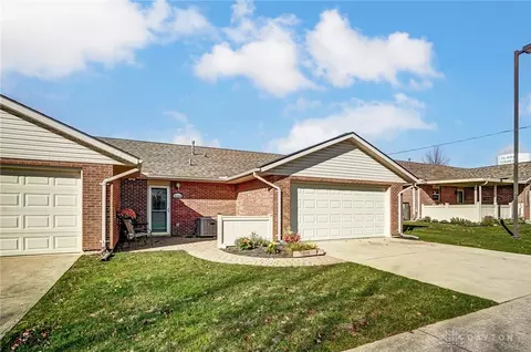 Exterior - 4768 Cornell St, Springfield, OH 45503 photo 3 of 8