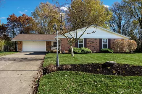 7658 Katy Dr, Dayton, OH 45459