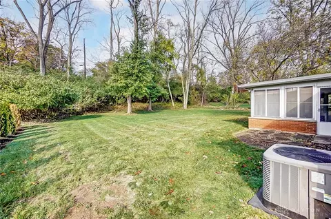4909 Bofield Dr, Kettering, OH 45429 photo 35