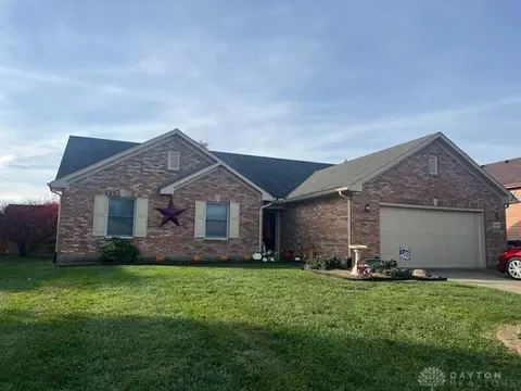 1009 Justin Ridge Way, Waynesville, OH 45068