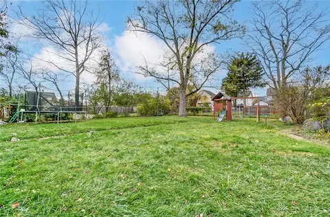 Exterior - 111 Belleaire Ave, Springfield, OH 45503 photo 8 of 9