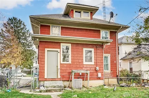 Exterior - 111 Belleaire Ave, Springfield, OH 45503 photo 7 of 9