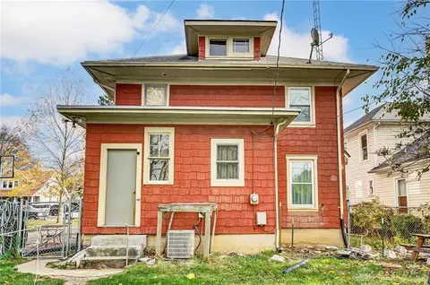 Exterior - 111 Belleaire Ave, Springfield, OH 45503 photo 6 of 9