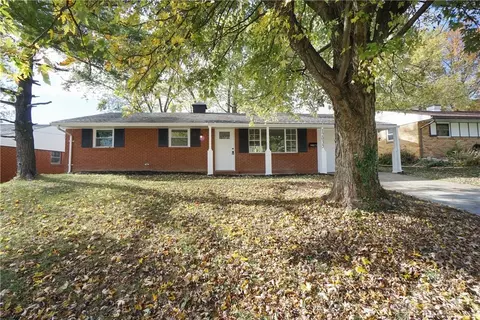 12035 Mallet Dr, Cincinnati, OH 45246