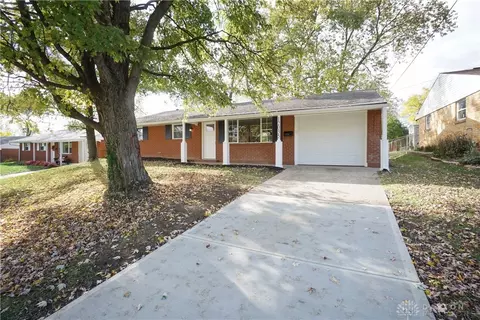12035 Mallet Dr, Cincinnati, OH 45246 photo 3