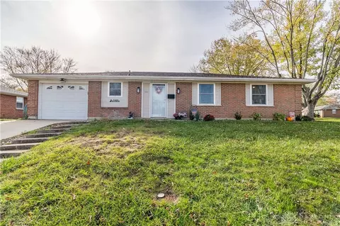 7200 Belle Plain Dr, Dayton, OH 45424