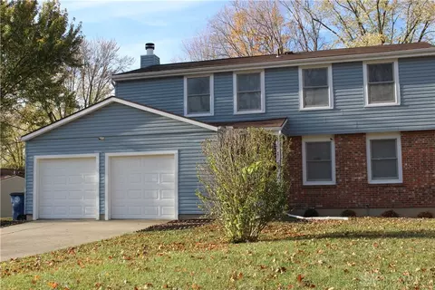 4917 Willow Mist Dr, Dayton, OH 45424