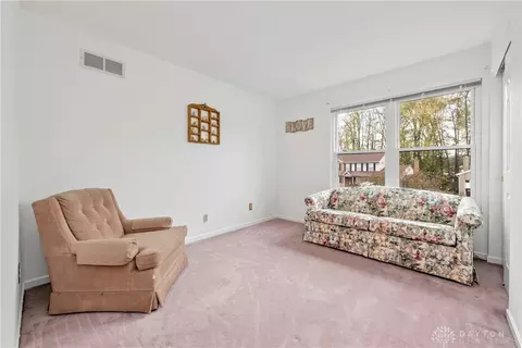 Bedroom - 553 Hamblin Dr, Cincinnati, OH 45255 photo 3 of 4