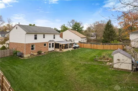 Exterior - 553 Hamblin Dr, Cincinnati, OH 45255 photo 5 of 6