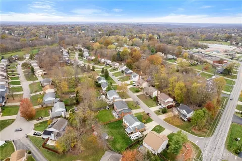 View/Area - 553 Hamblin Dr, Cincinnati, OH 45255 photo 4 of 5