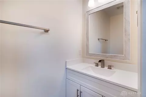 Bath - 75 Cambridge Dr, Springboro, OH 45066 photo 1 of 4