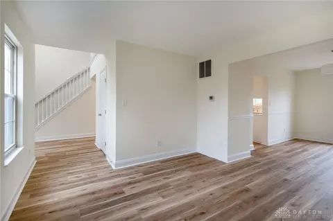 Living - 75 Cambridge Dr, Springboro, OH 45066 photo 5 of 5
