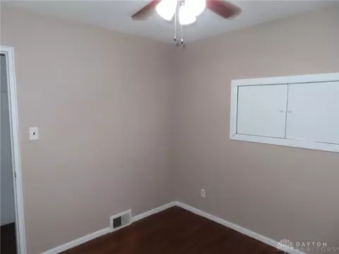 Bedroom - 1622 Marilyn Ave, Kettering, OH 45420 photo 4 of 10