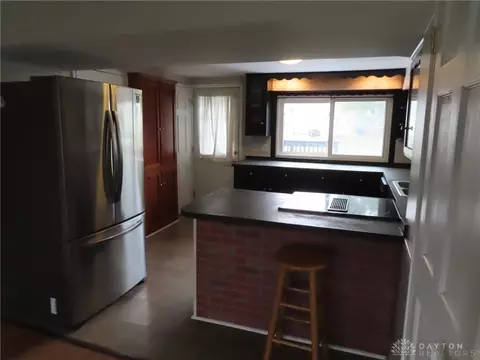 Kitchen - 1622 Marilyn Ave, Kettering, OH 45420 photo 2 of 3