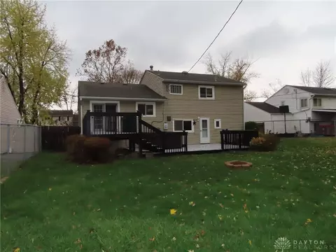 Exterior - 1622 Marilyn Ave, Kettering, OH 45420 photo 5 of 9