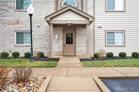 1720 Piper Ln #103, Centerville, OH 45440