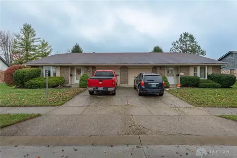 4774 Foxdale Dr #4772, Dayton, OH 45429