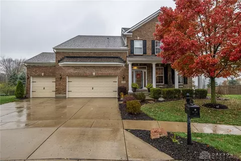 1531 Little Falls Dr, Dayton, OH 45458