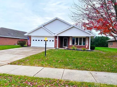 921 Calmer Ernst Blvd, Brookville, OH 45309