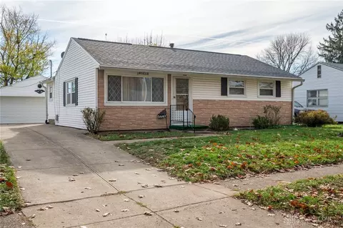 5440 Roxford Dr, Dayton, OH 45432