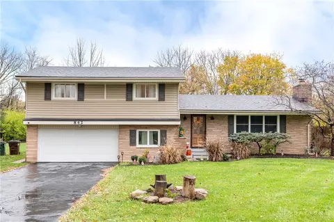842 Fruitland Pl, Beavercreek, OH 45430