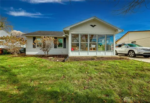 76 S Maple St, Germantown, OH 45327