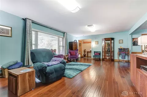 358 Carlyle Cir, Kettering, OH 45429 photo 10