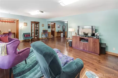 358 Carlyle Cir, Kettering, OH 45429 photo 11