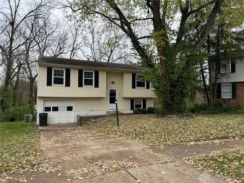 9146 Trelawney Ct, Colerain Township, OH 45251