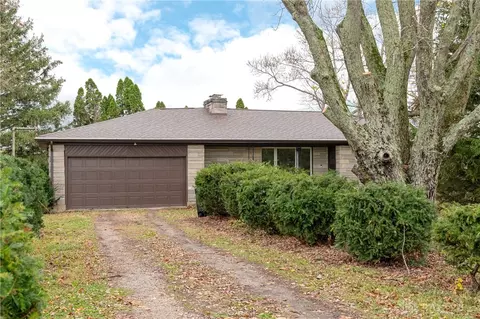 2027 Bull Rd, Farmersville, OH 45325