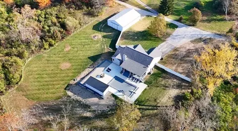 4148 Kemp Rd, Beavercreek, OH 45431