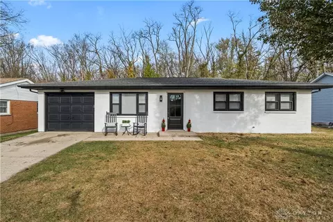 760 Murray Hill Dr, Xenia, OH 45385