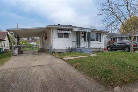 1018 Victoria Ave, Fairborn, OH 45324