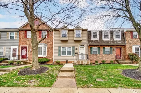 5835 Overbrooke Rd, Centerville, OH 45440