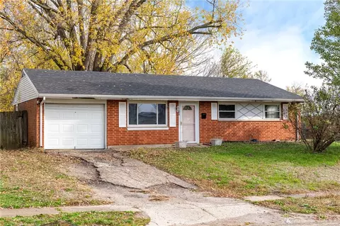 1496 Maumee Dr, Xenia, OH 45385