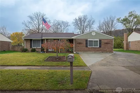 7963 Thistlewood Ct, Dayton, OH 45424