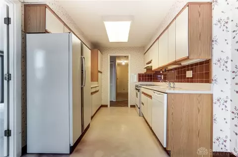 2230 S Patterson Blvd #85, Kettering, OH 45409 photo 14