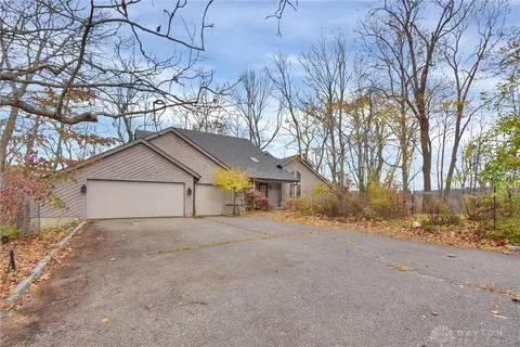 3472 N Waynesville Rd, Oregonia, OH 45054