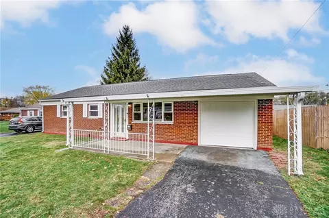 207 Carol Ln, Union, OH 45322