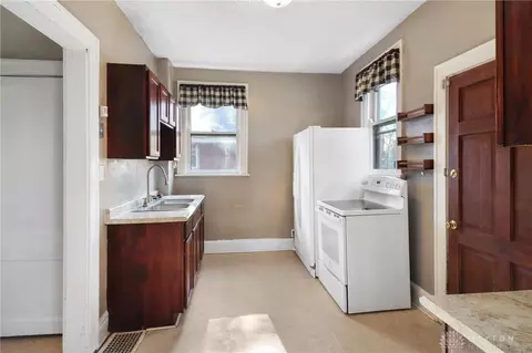 449 Purcell Ave, Cincinnati, OH 45205 photo 9