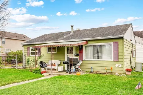 304 Erie Ave, Fairborn, OH 45324