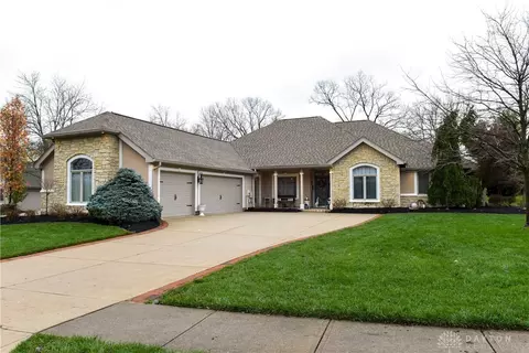 11 Cambray Ct, Miamisburg, OH 45342