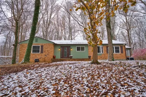 2940 Ironwood Dr, Springfield, OH 45504 photo 3