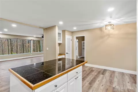 2940 Ironwood Dr, Springfield, OH 45504 photo 20