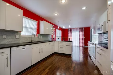253 Red Cedar Ct, Maineville, OH 45039 photo 11