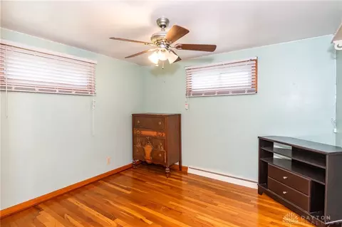 38 N Douglas Ave, Springfield, OH 45503 photo 15