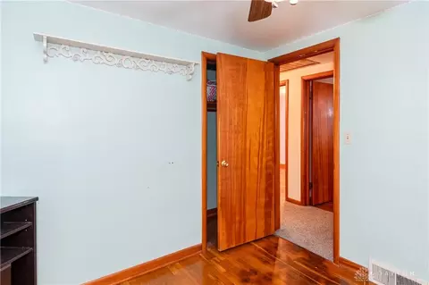 38 N Douglas Ave, Springfield, OH 45503 photo 16